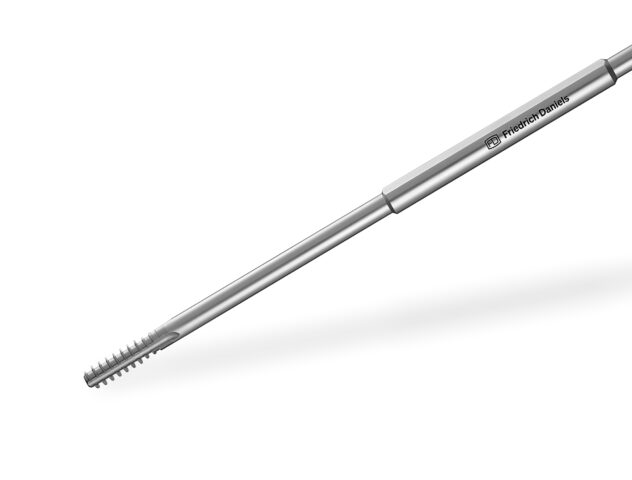 04 Lag Screw Tap Tip Close Up