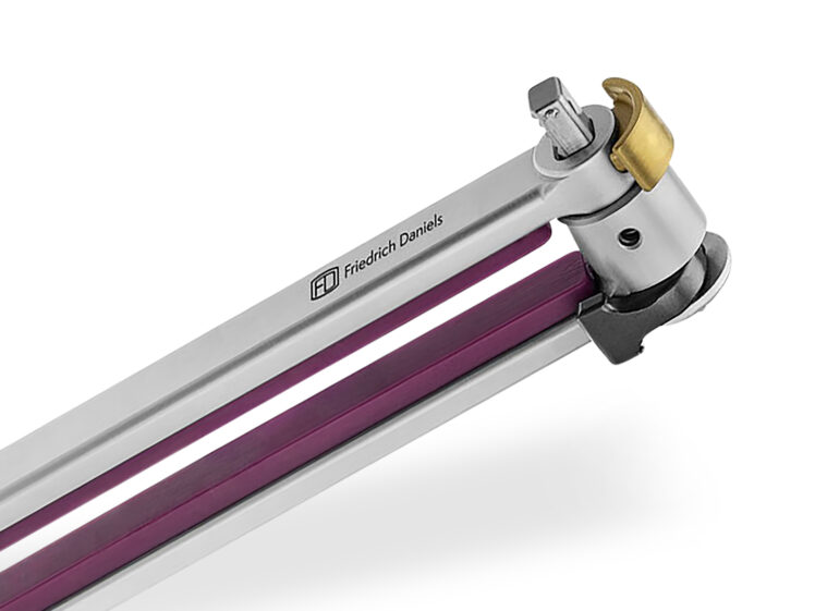 Derotation Clamp Long Top Right Corner